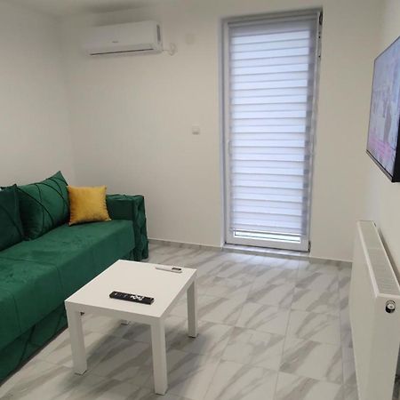 Apartman Big 2 Нови Сад Екстериор снимка